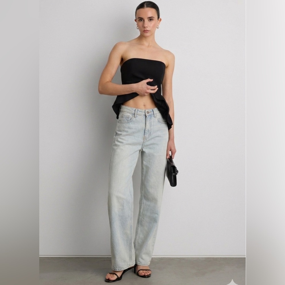 OAK + FORT Light Vintage Wash Straight Leg Jeans in Size Small Baggy Minimalist